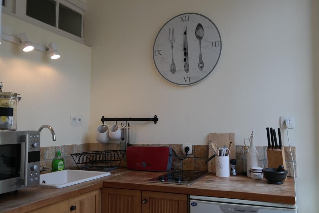 Penthouse Apartment Overlooking Place Carnot Carcassonne Exterior photo