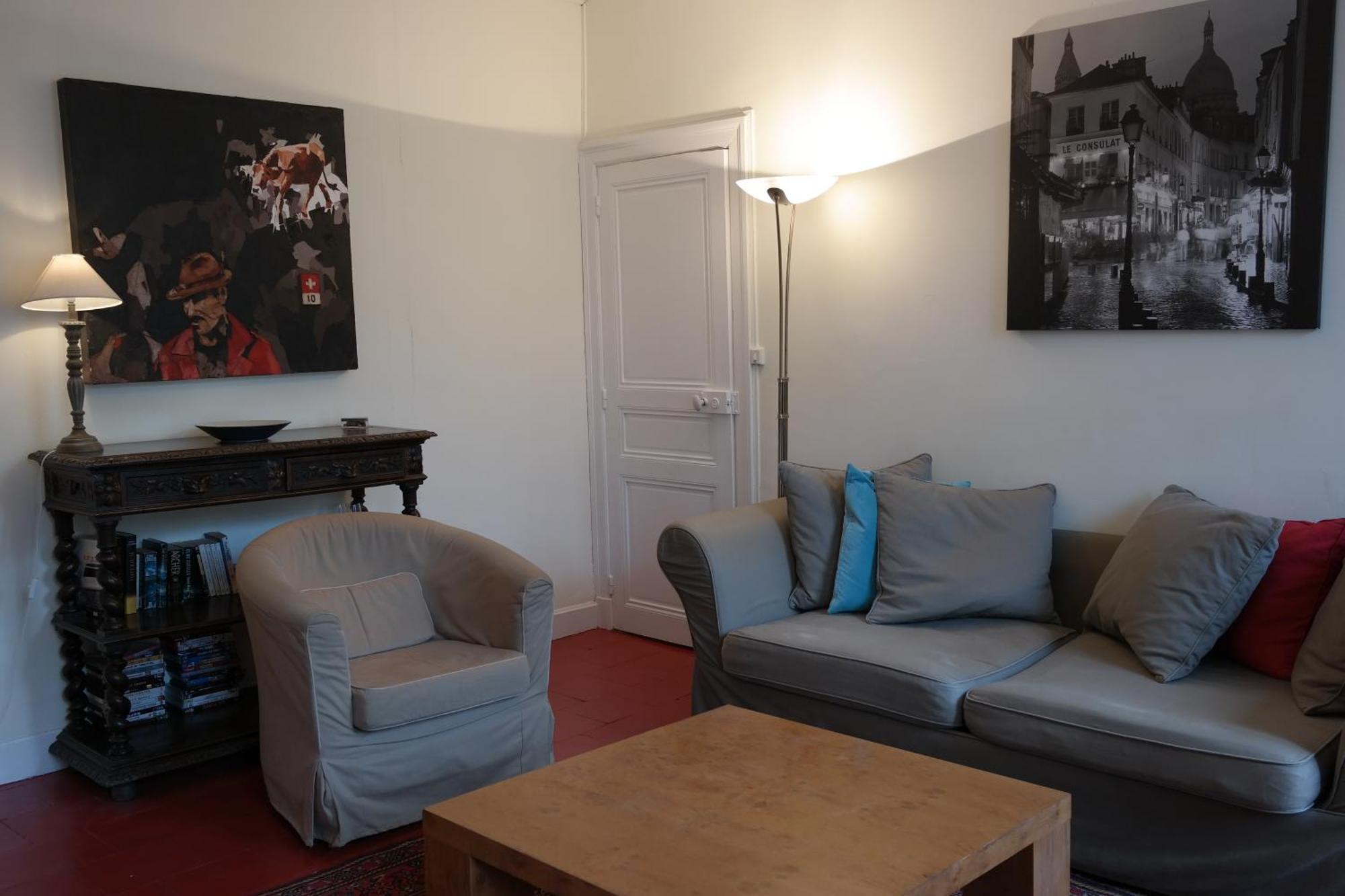 Penthouse Apartment Overlooking Place Carnot Carcassonne Exterior photo